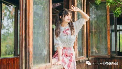 带你吃瓜中年少女,揭秘网络时代的娱乐狂欢